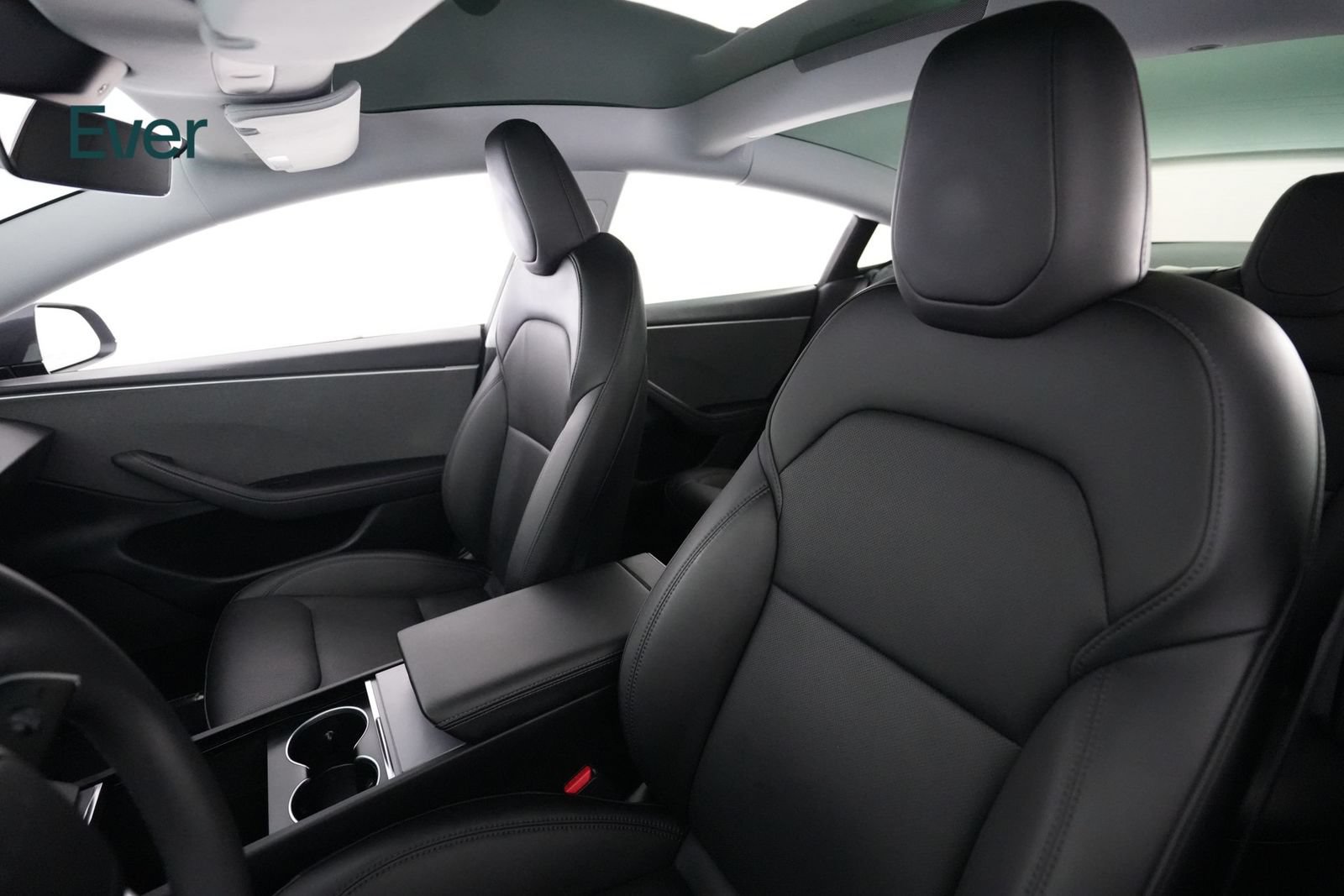 Used 2025 Tesla Model 3 RWD image 4