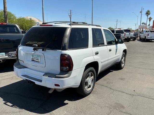 Used 2007 Chevrolet TrailBlazer LS w/ LS Preferred Equipment Group AWD/4WD image 6