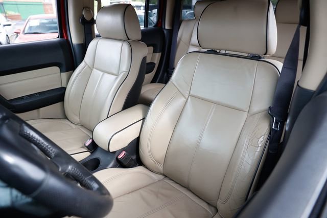 Used 2006 HUMMER H3 image 9