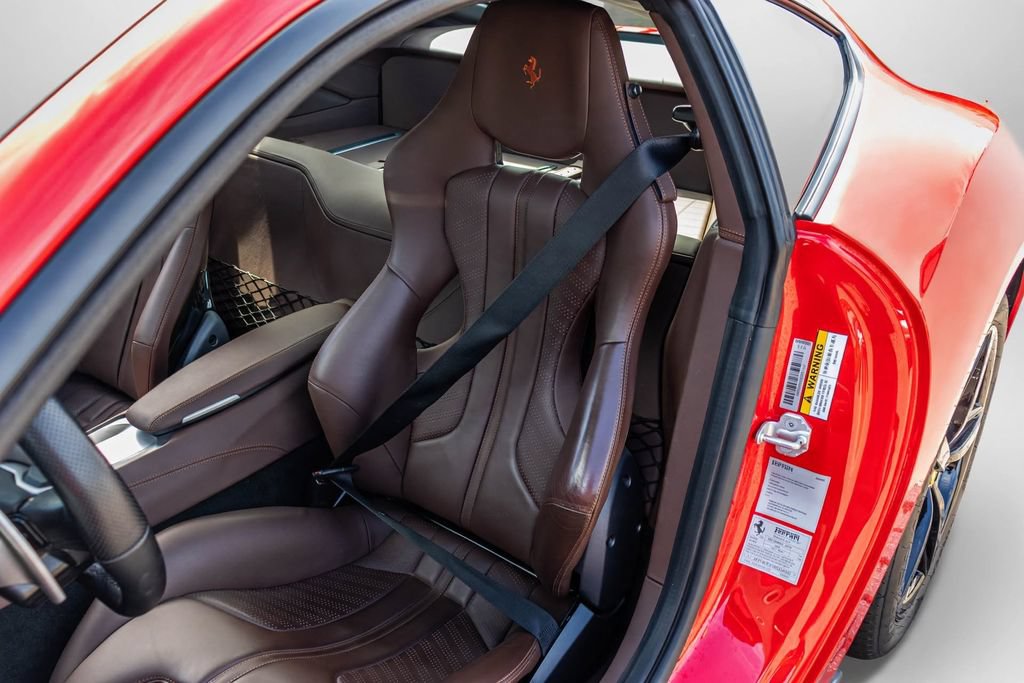 Certified 2017 Ferrari F12 Berlinetta RWD image 6