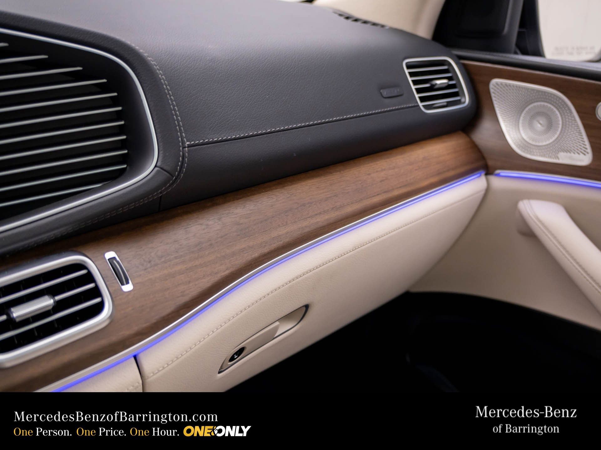 New 2026 Mercedes-Benz GLE 450e 4MATIC image 33