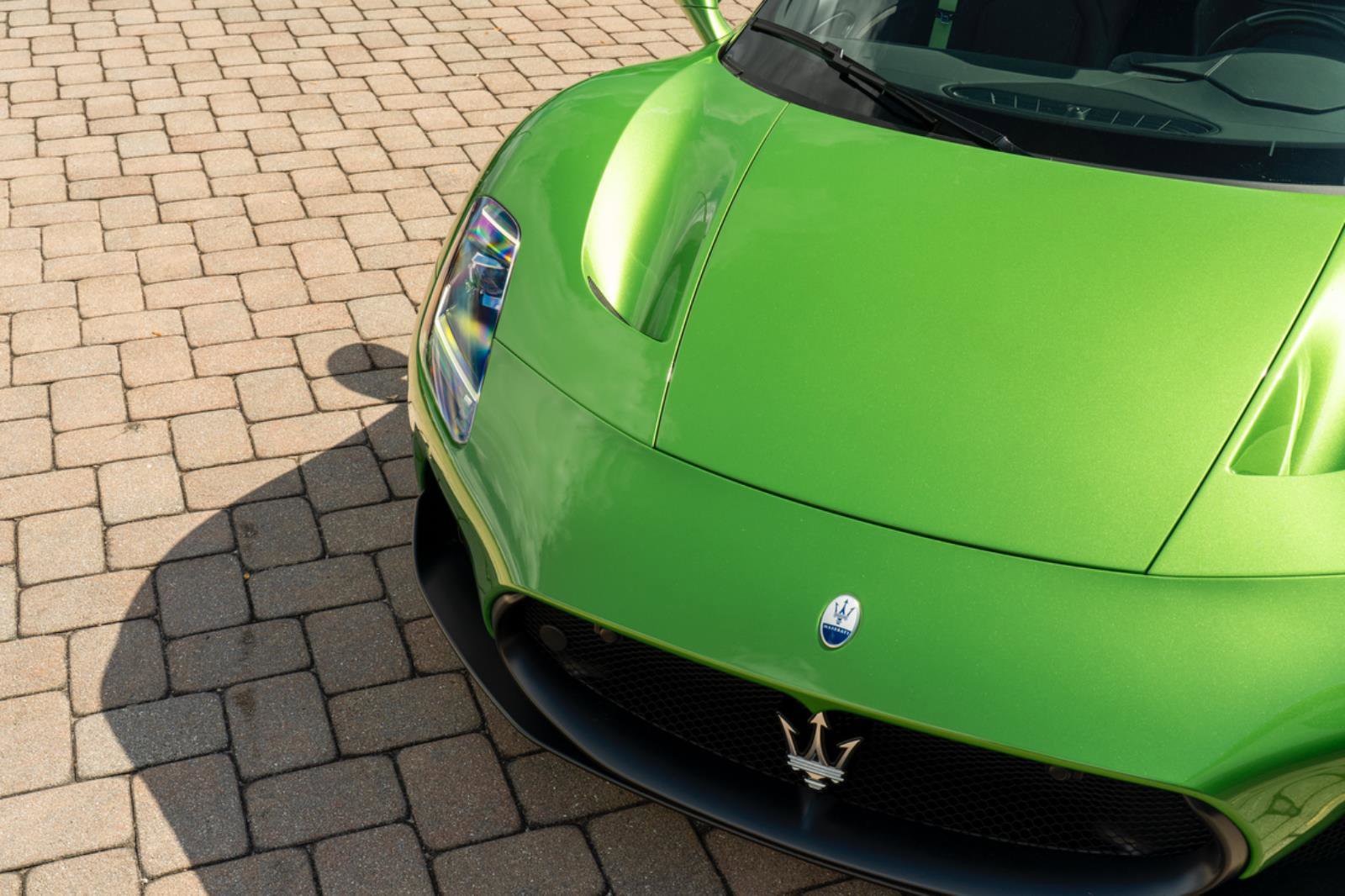 Used 2023 Maserati MC20 Spyder image 13