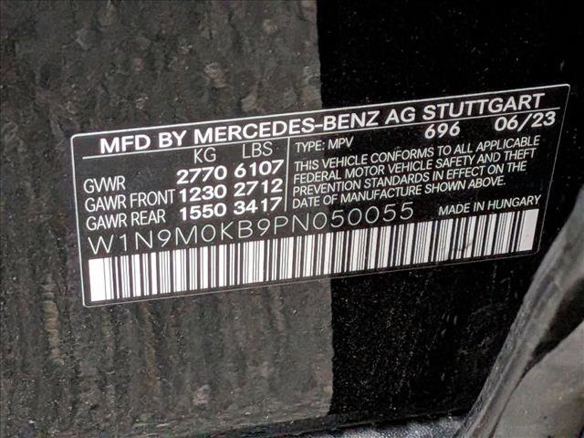 Used 2023 Mercedes-Benz EQB 300 4MATIC image 23