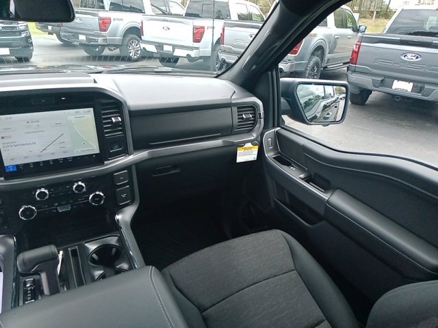 New 2025 Ford F150 XLT w/ Equipment Group 302A MID image 29