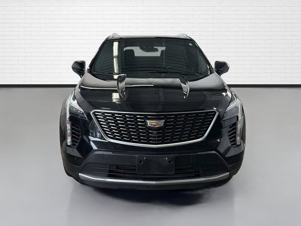 Used 2020 Cadillac XT4 Premium Luxury w/ Cold Weather Package AWD/4WD image 2