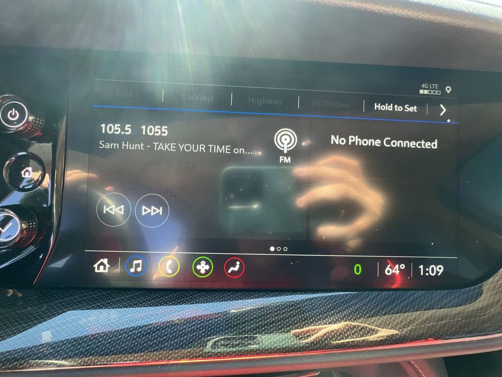 Certified 2023 Buick Envision Essence w/ Sport Touring Package image 13