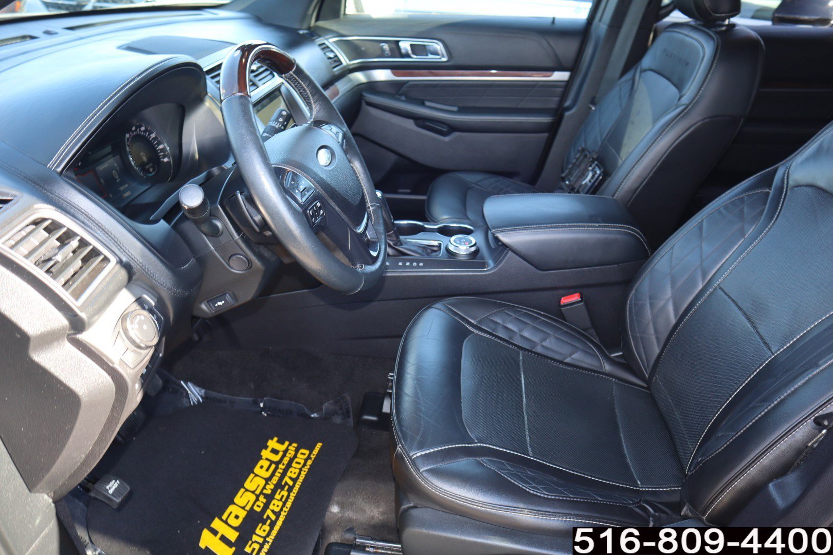 Used 2018 Ford Explorer Platinum image 14