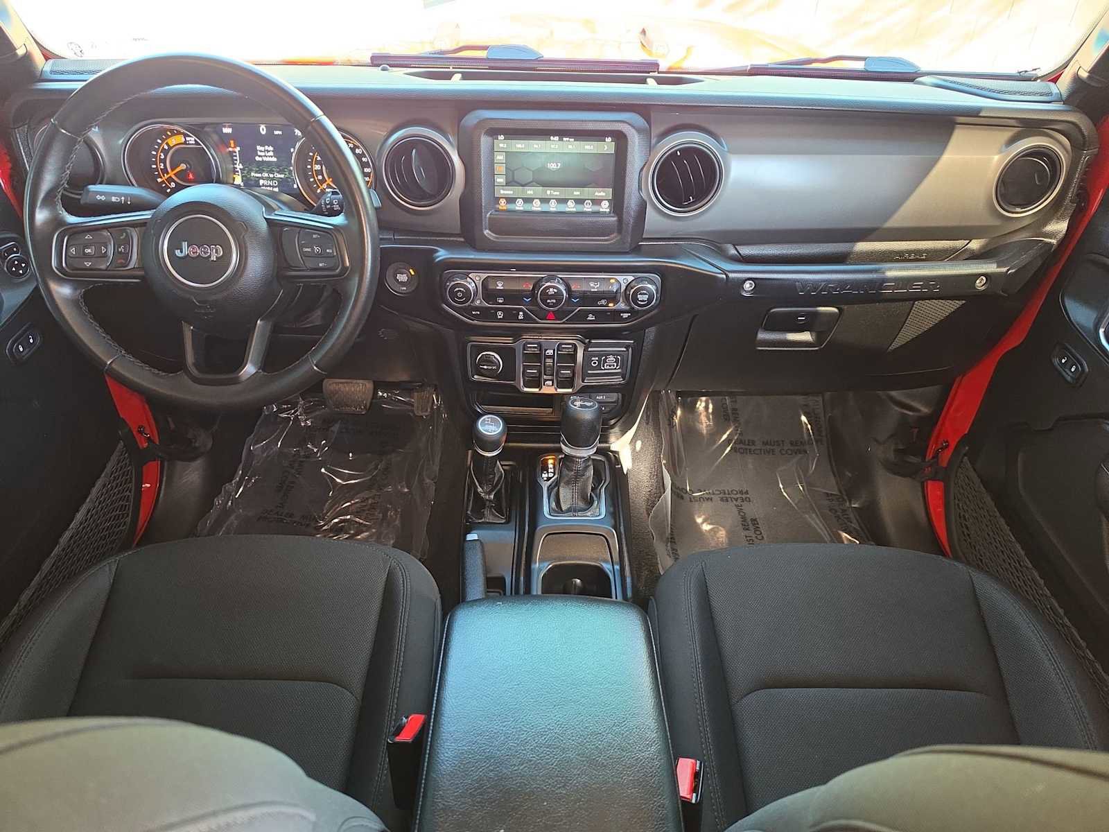 Used 2022 Jeep Wrangler Unlimited Willys image 14