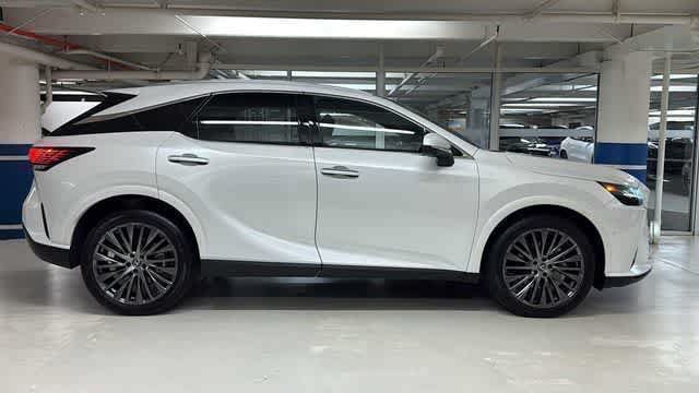 Used 2024 Lexus RX 350 AWD w/ Convenience Package image 36