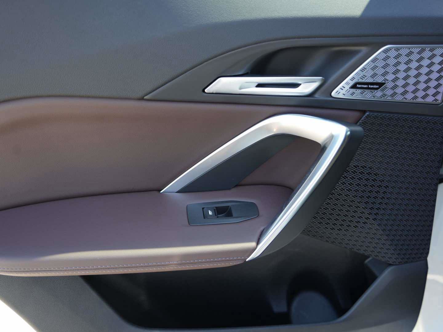 Used 2025 BMW X2 M35i image 8