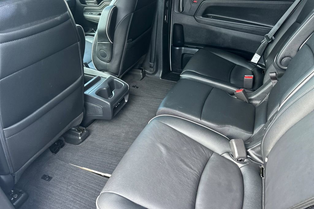 Used 2025 Honda Odyssey Touring image 14