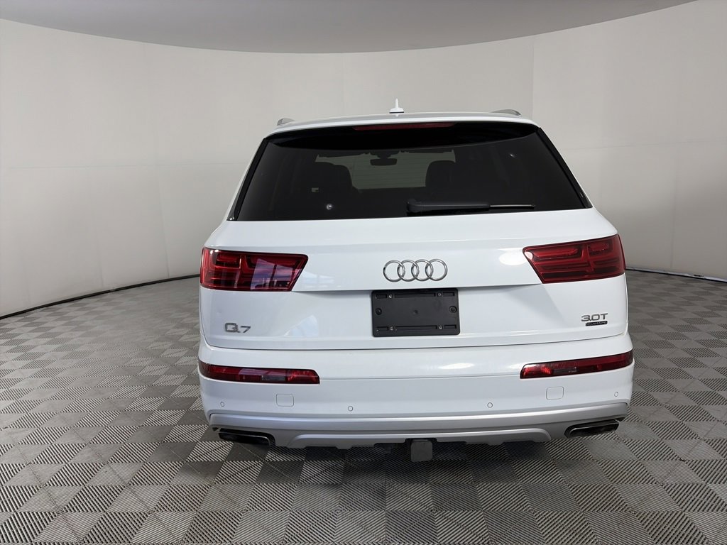 Used 2018 Audi Q7 3.0T Prestige image 6