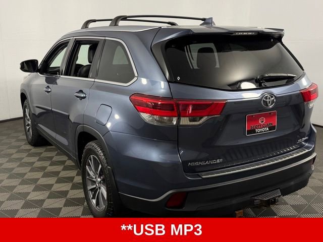 Used 2019 Toyota Highlander XLE image 6