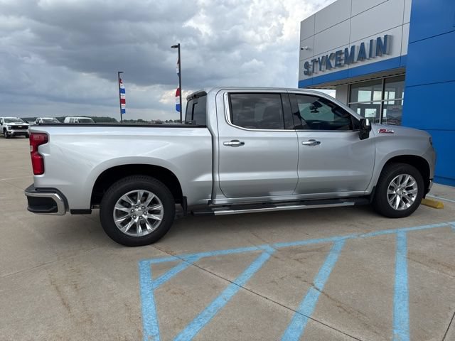 Used 2021 Chevrolet Silverado 1500 LTZ w/ LTZ Premium Package AWD/4WD image 10