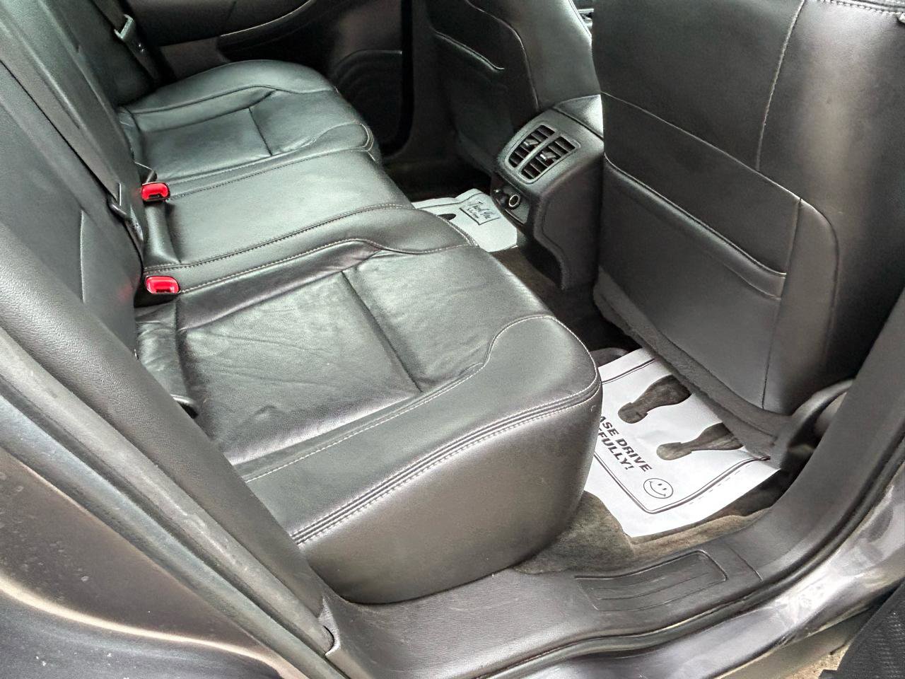 Used 2014 Ford Taurus SEL w/ Equipment Group 201A FWD image 11