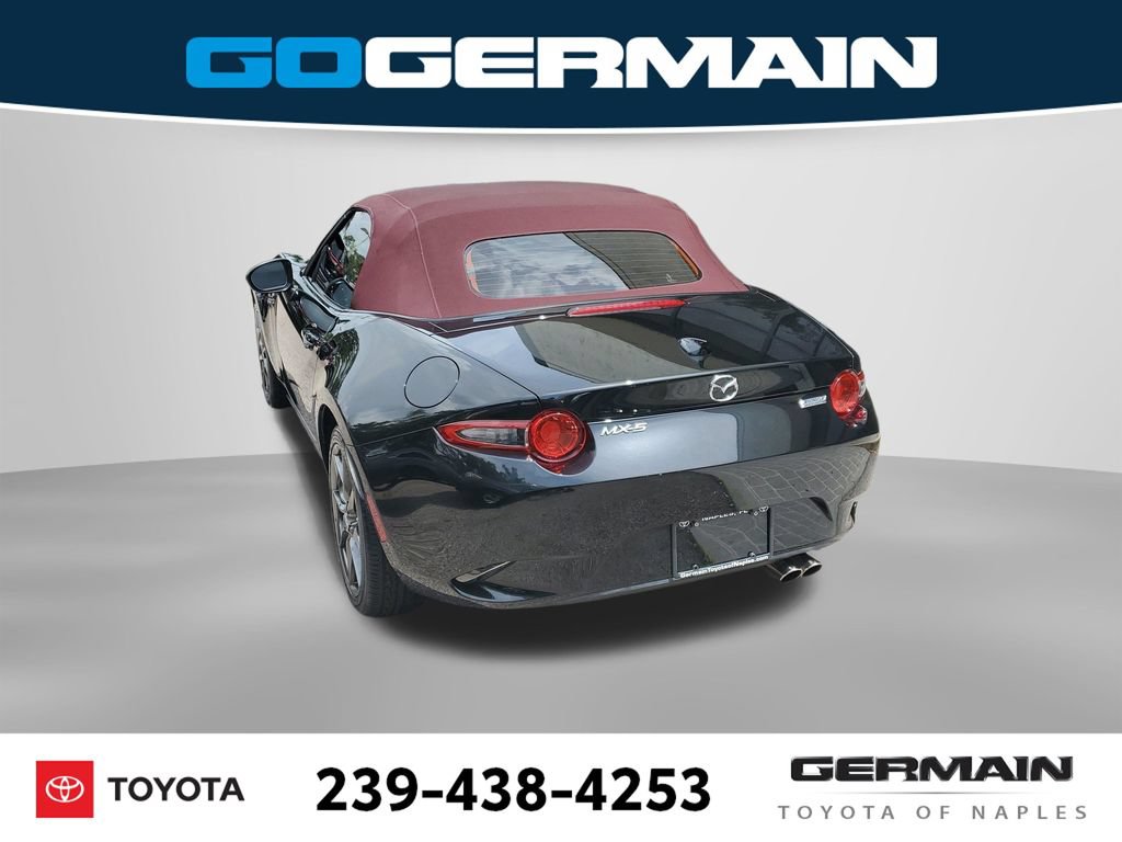 Used 2018 MAZDA MX-5 Miata Grand Touring RWD image 11