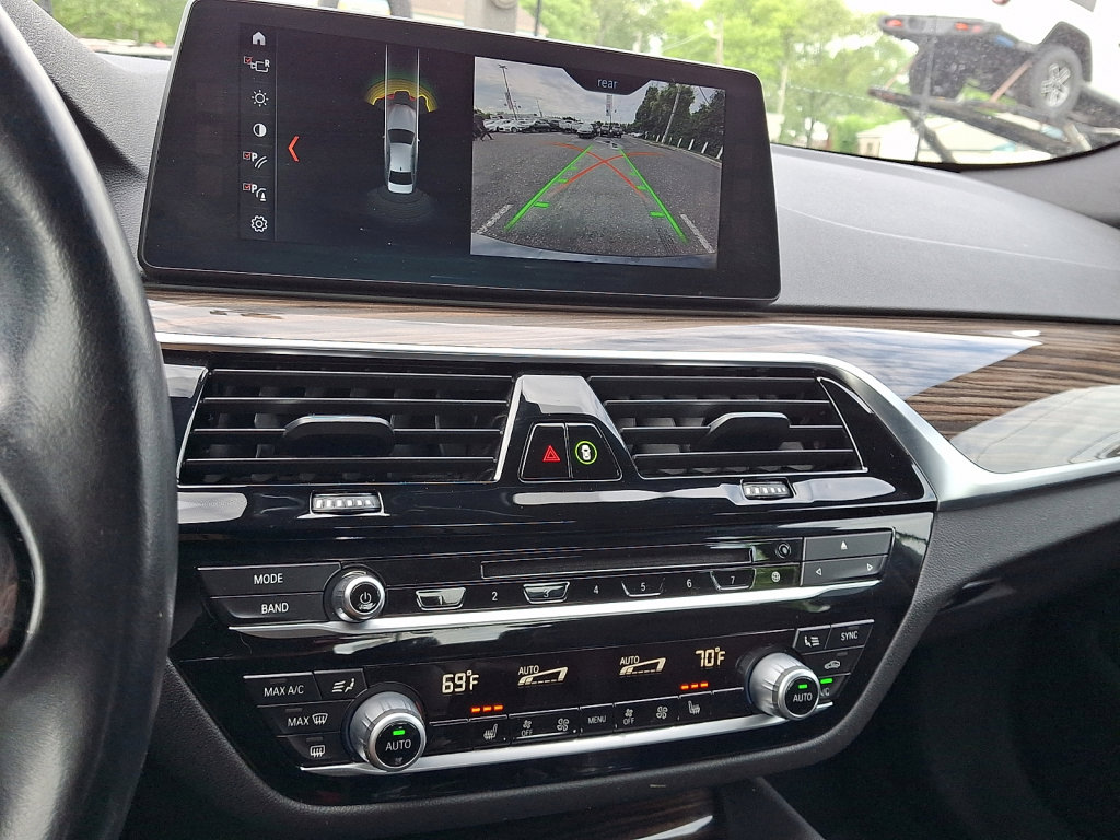 Used 2018 BMW 530i xDrive AWD/4WD image 28