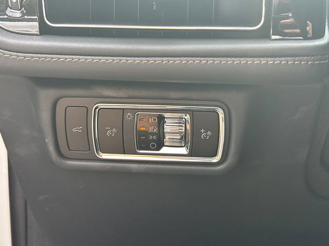 New 2026 Lincoln Aviator Reserve AWD/4WD image 24