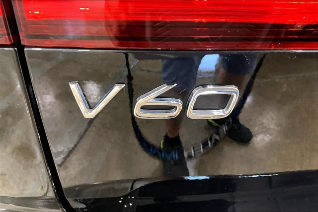 Certified 2025 Volvo V60 B5 Cross Country Ultra AWD/4WD image 10