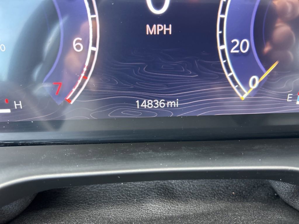 Used 2024 Jeep Grand Cherokee L Limited image 25