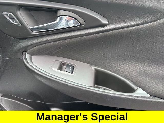 Used 2024 Chevrolet Malibu LT FWD image 41
