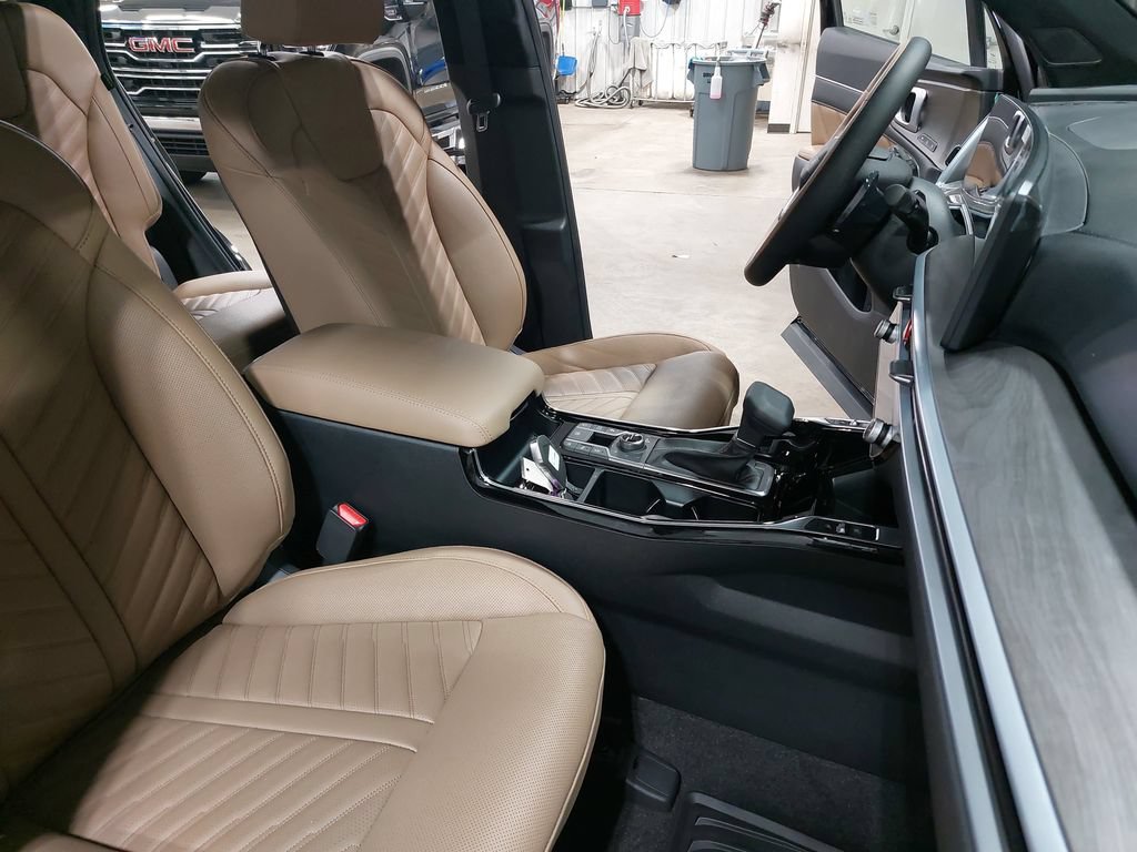 New 2026 Kia Sorento SX Prestige w/ Olive Brown Leather Package AWD/4WD image 10