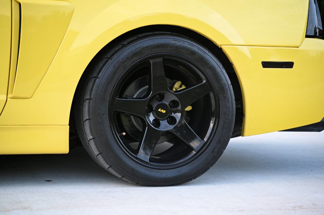 Used 2003 Ford Mustang Cobra RWD image 19