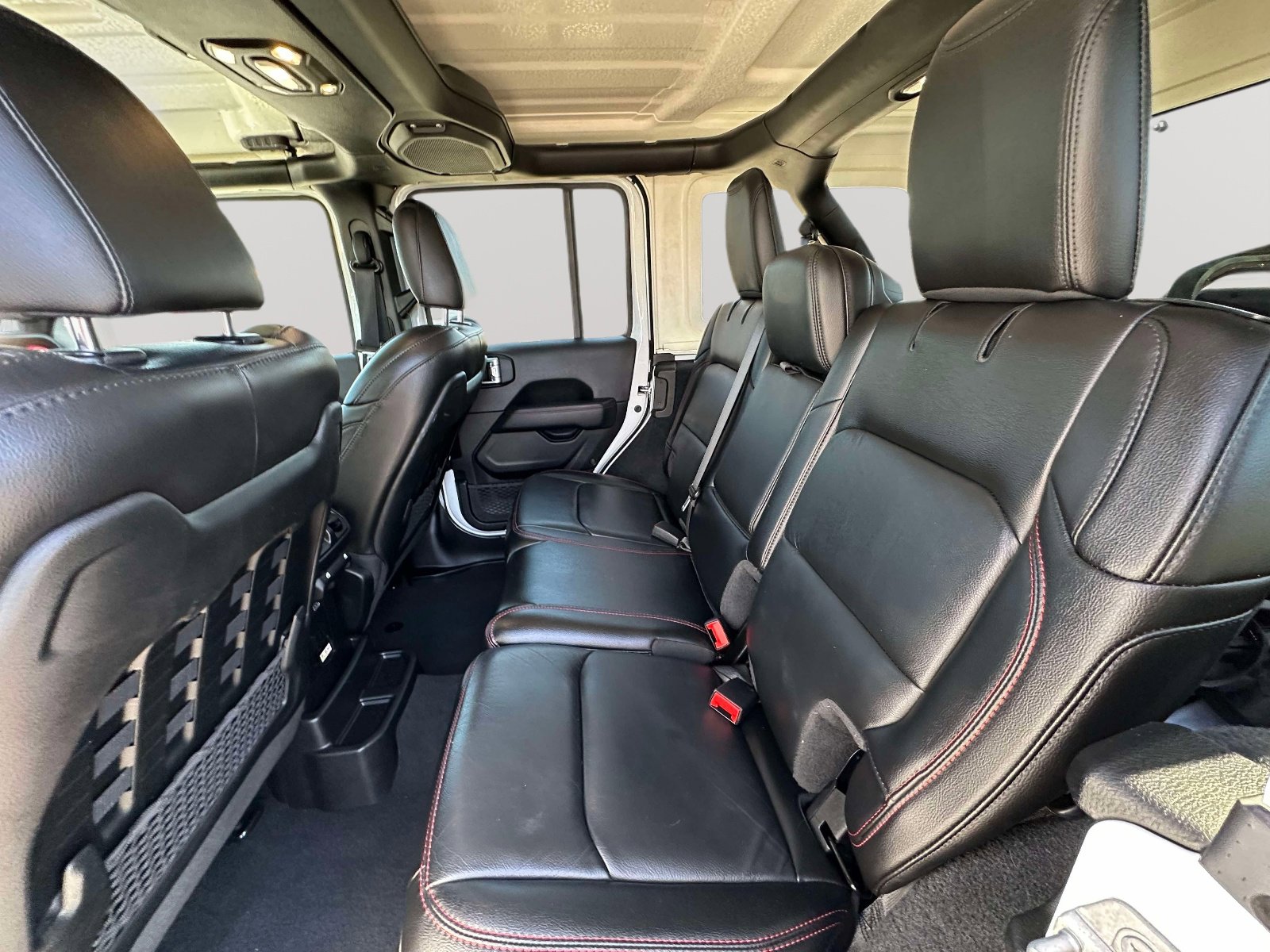Used 2021 Jeep Wrangler Unlimited Rubicon AWD/4WD image 28