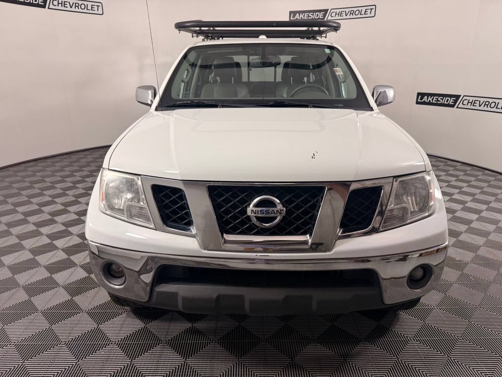 Used 2015 Nissan Frontier SL AWD/4WD image 9