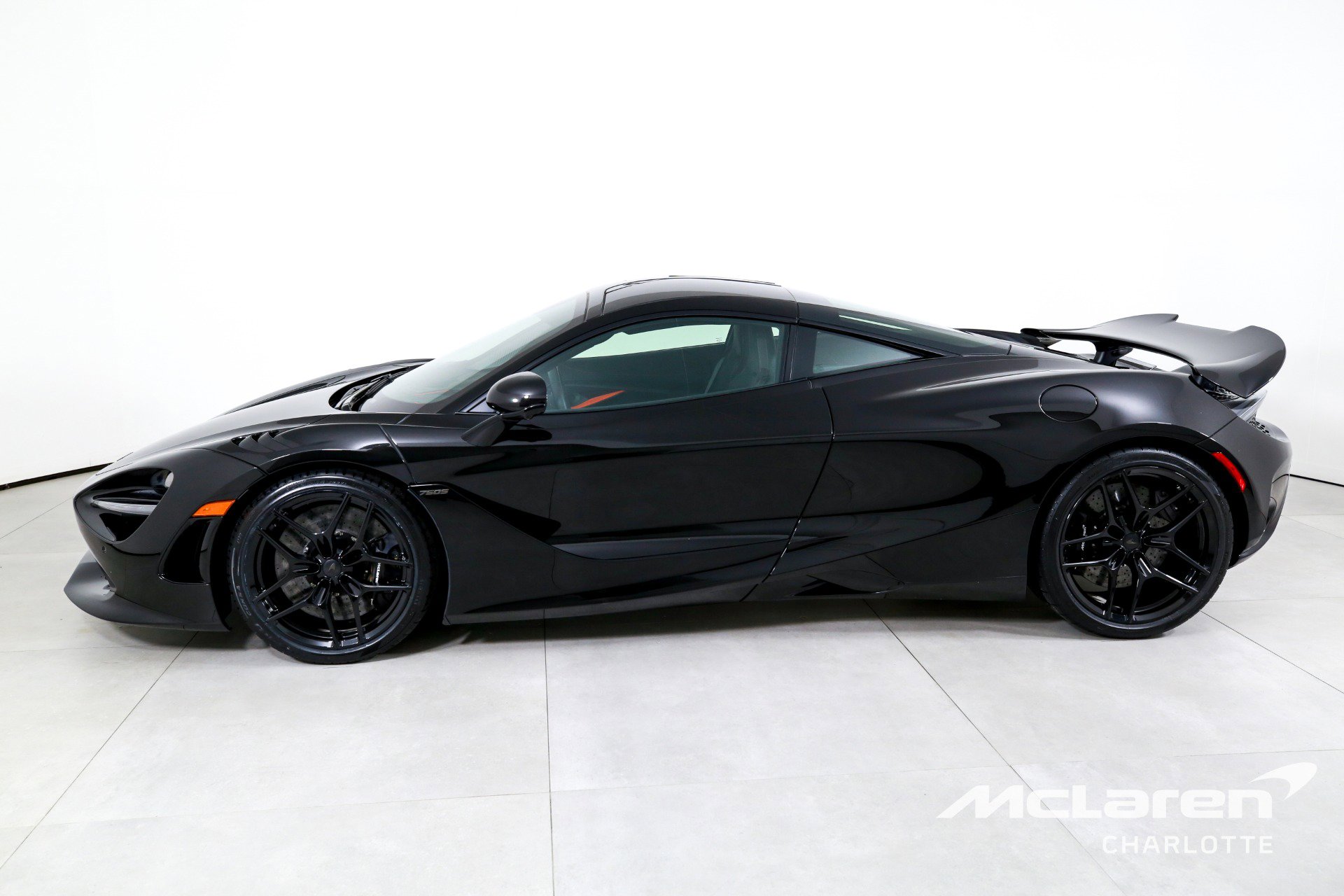 New 2025 McLaren 750S image 6