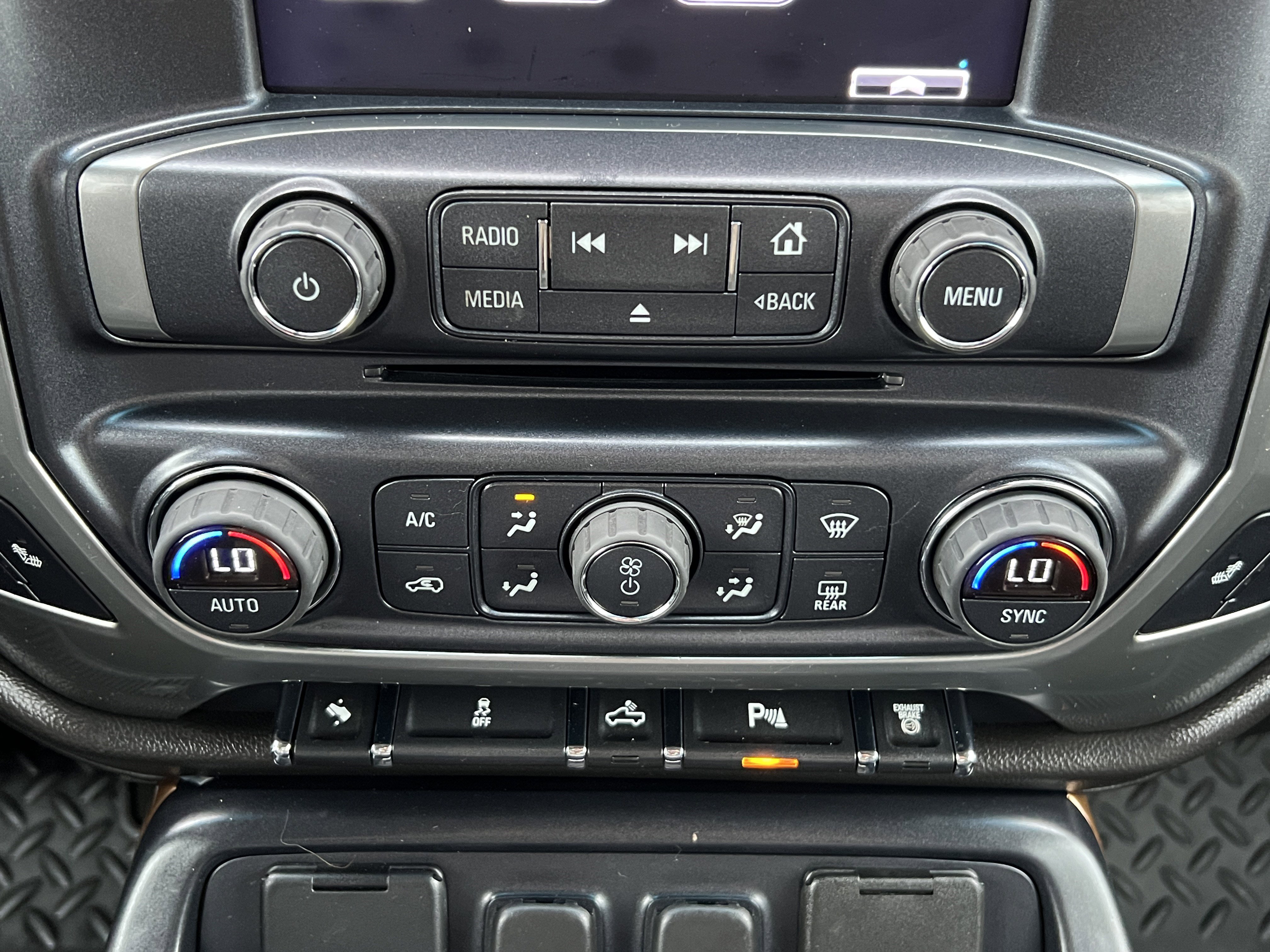 Used 2015 Chevrolet Silverado 3500 LTZ w/ Duramax Plus Package AWD/4WD image 28