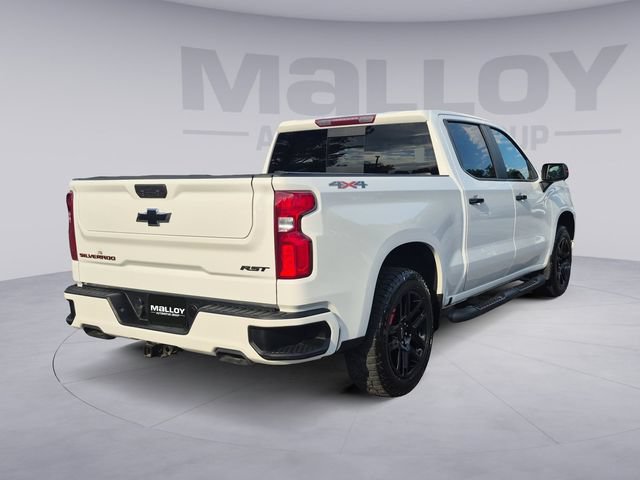 Certified 2022 Chevrolet Silverado 1500 RST w/ Redline Edition AWD/4WD image 5