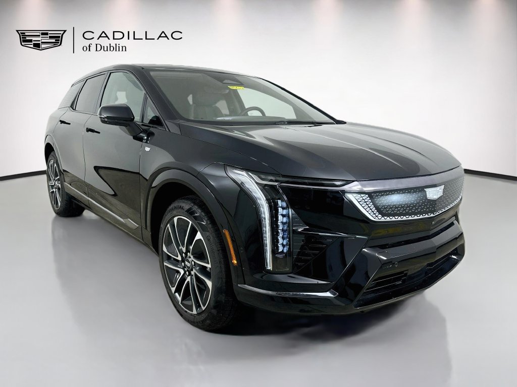 New 2027 Cadillac Optiq Sport w/ LPO, Floor Liner Package AWD/4WD image 3