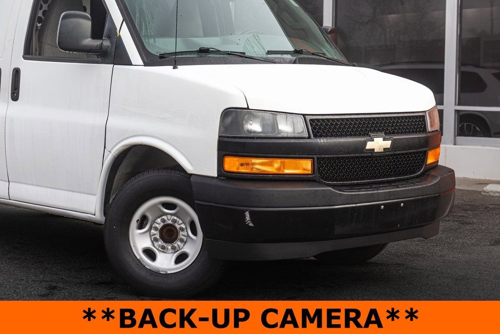 Used 2021 Chevrolet Express 2500 w/ Driver Convenience Package image 3