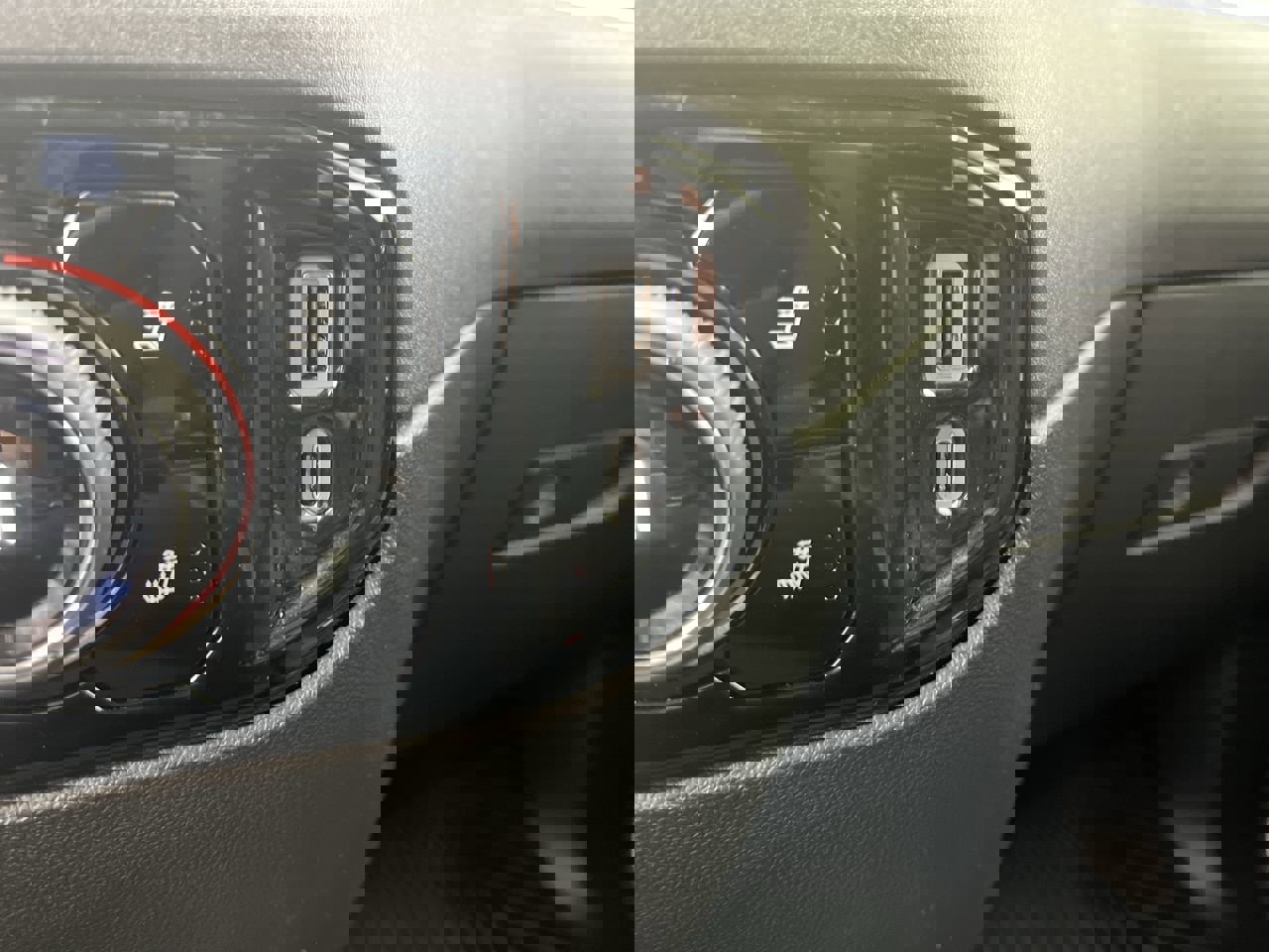 Certified 2024 Chevrolet Silverado 1500 RST image 25