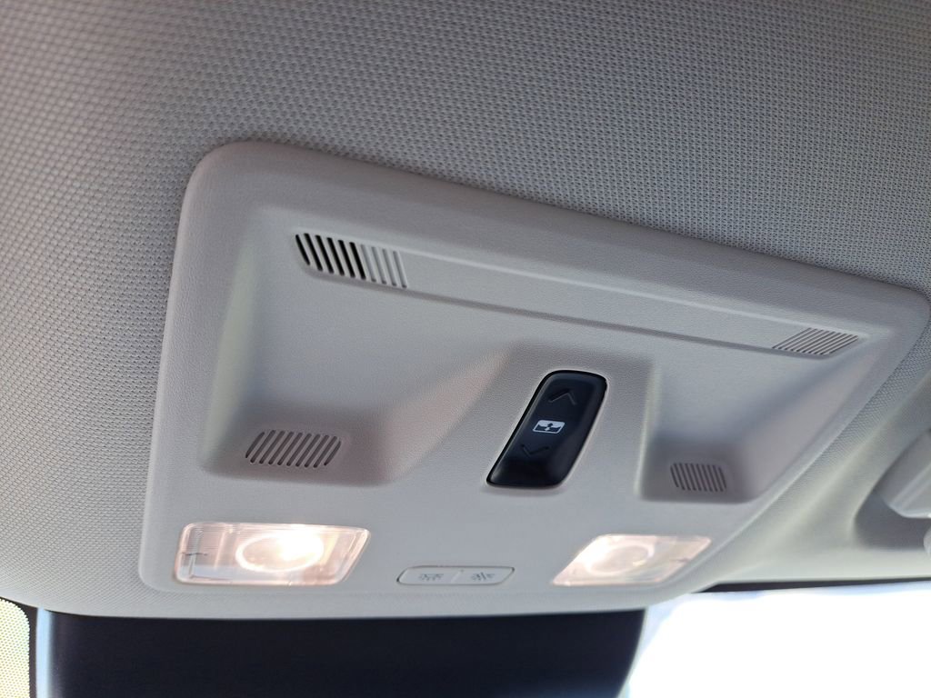 New 2025 Ford Maverick XLT w/ XLT Luxury Package image 19