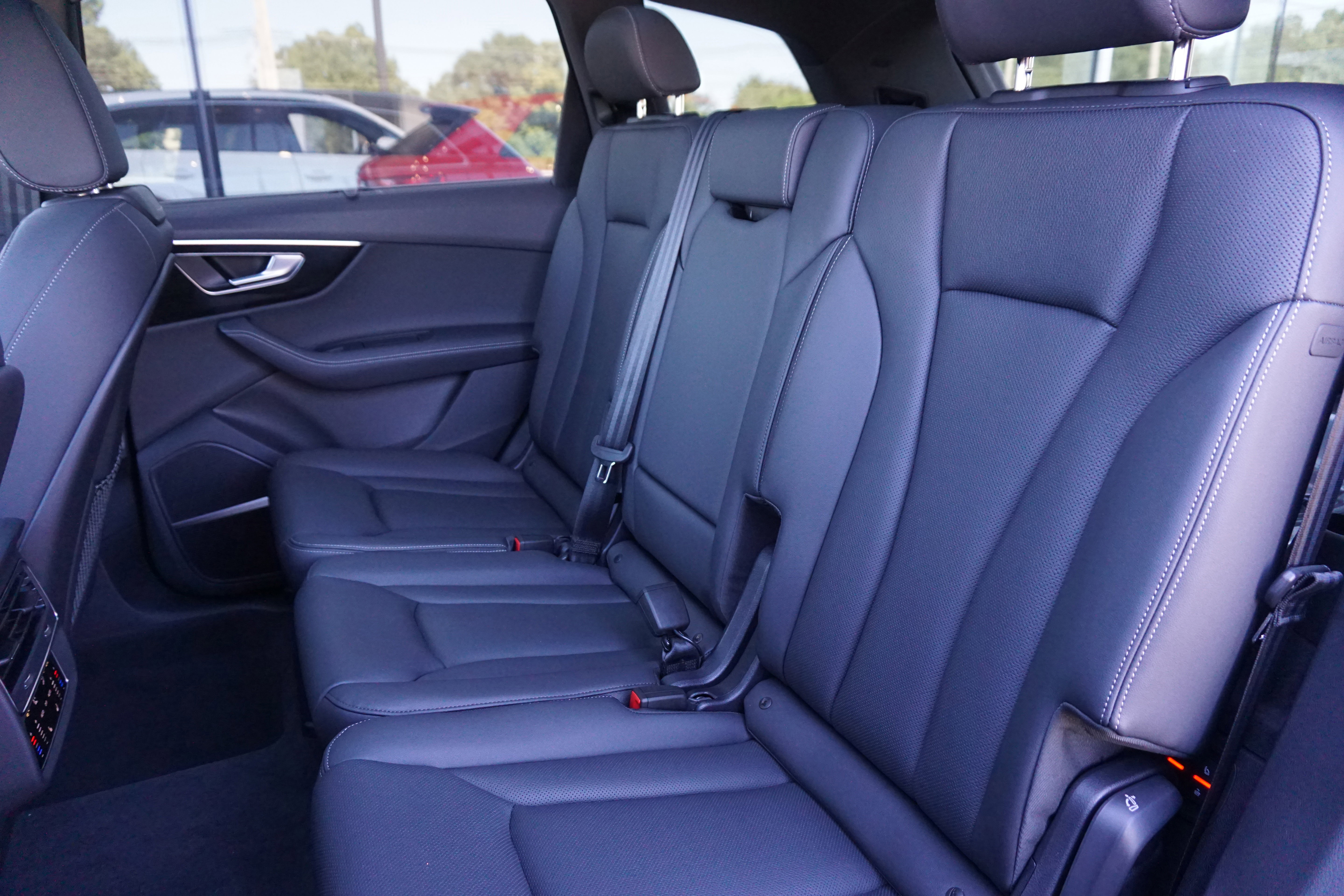 New 2025 Audi Q7 3.0T Premium Plus image 15