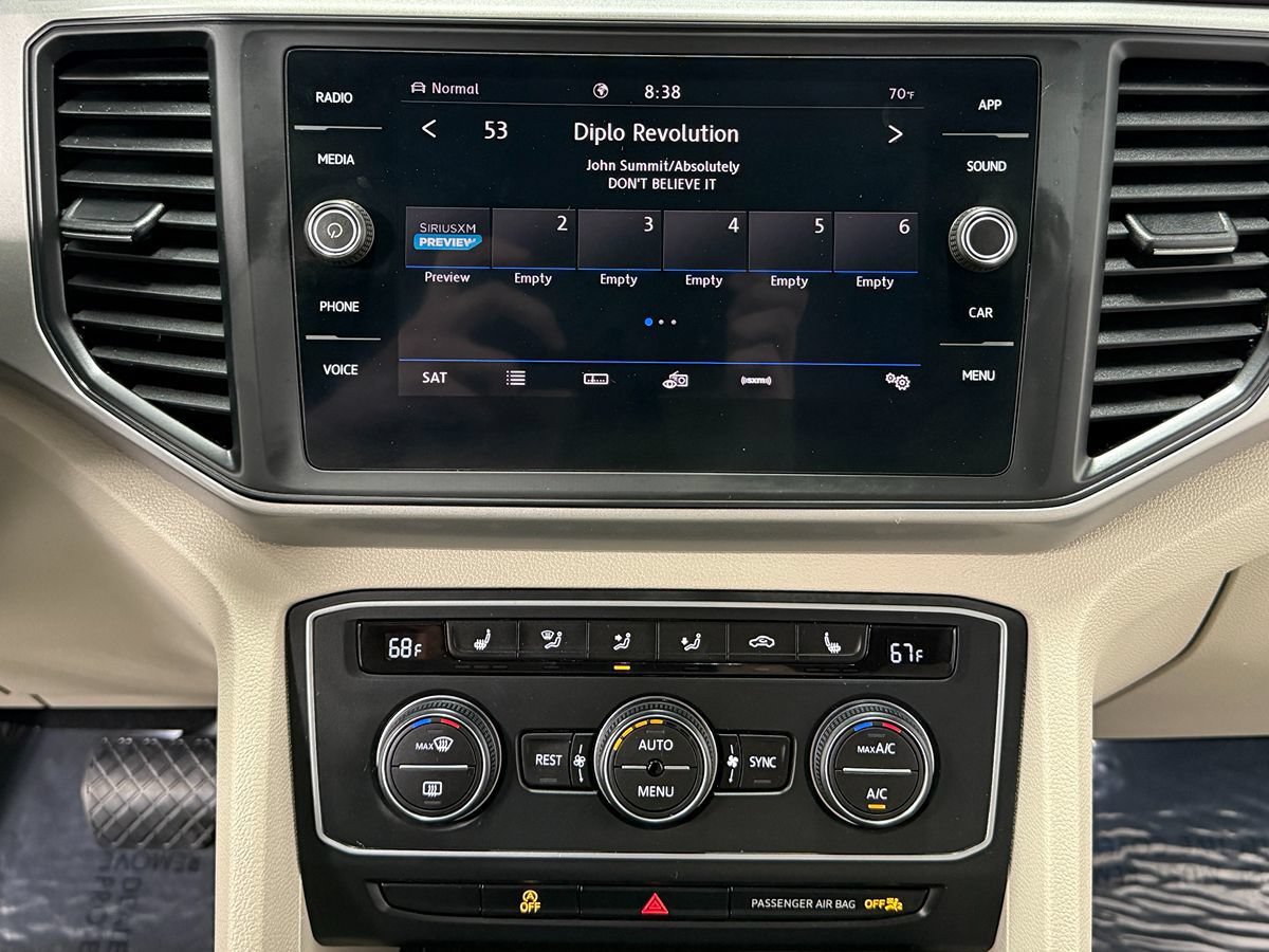 Used 2021 Volkswagen Atlas SE w/ Towing Package AWD/4WD image 21