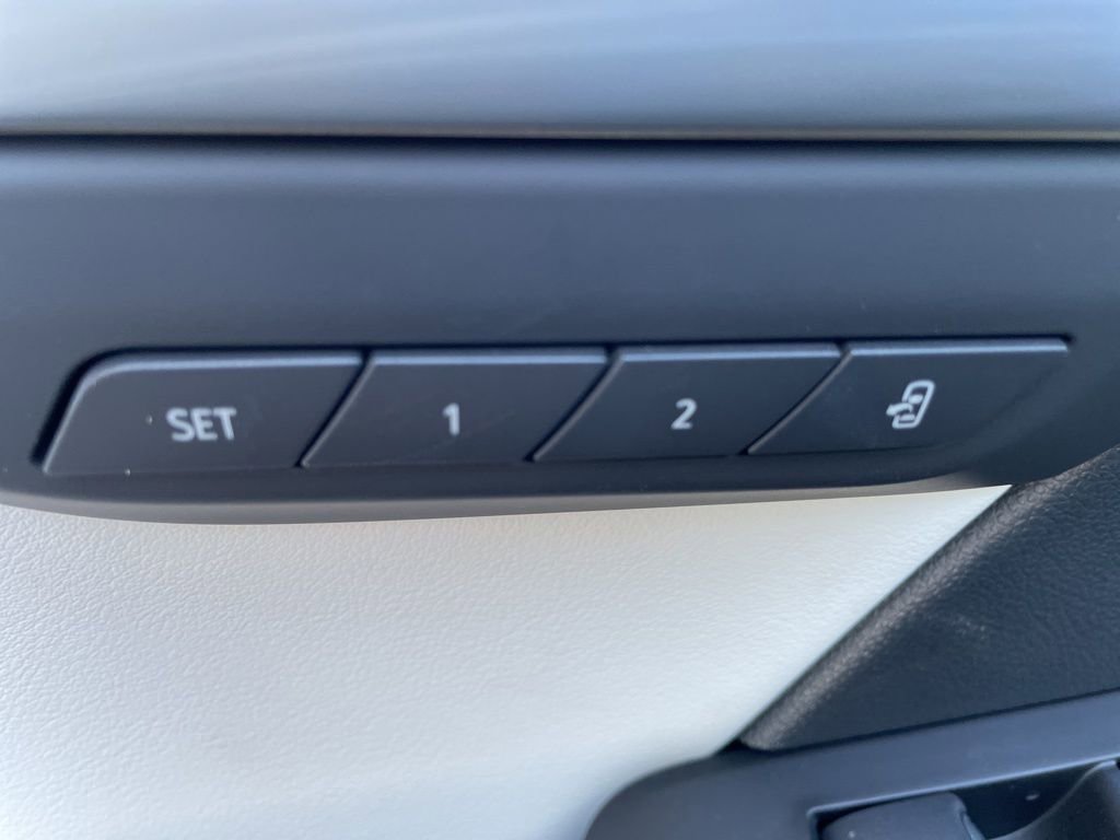 New 2026 Buick Envision Avenir image 15