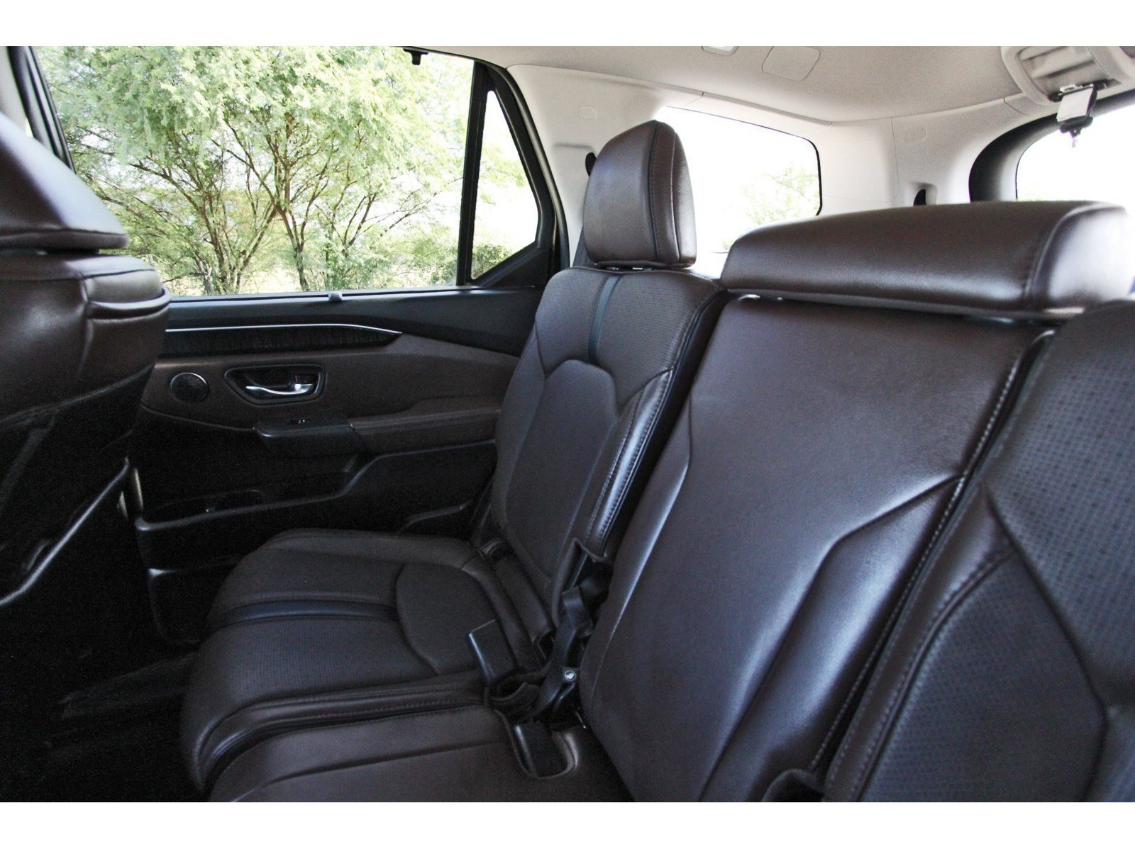 Used 2024 Honda Pilot Elite image 12