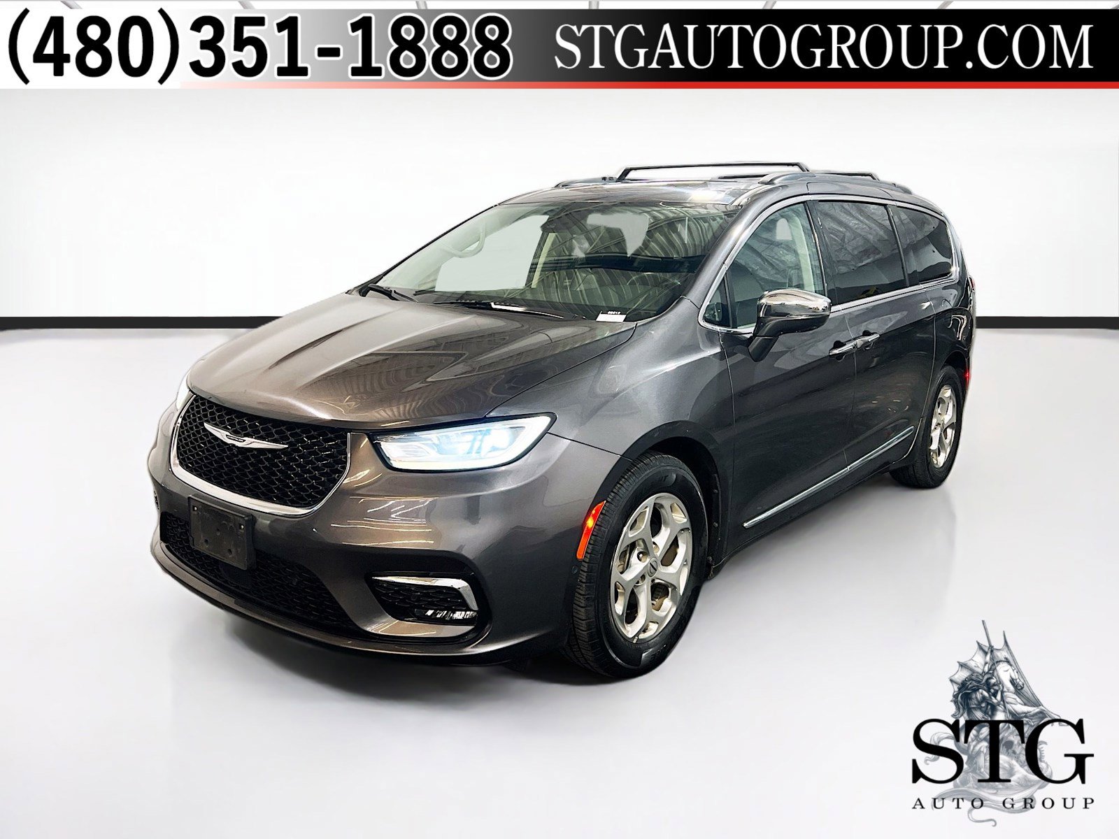 Used 2022 Chrysler Pacifica Limited FWD image 1