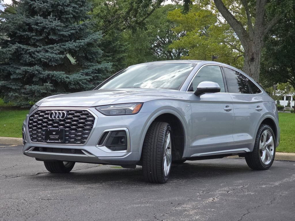 Used 2023 Audi Q5 2.0T Premium w/ Convenience Package AWD/4WD image 12