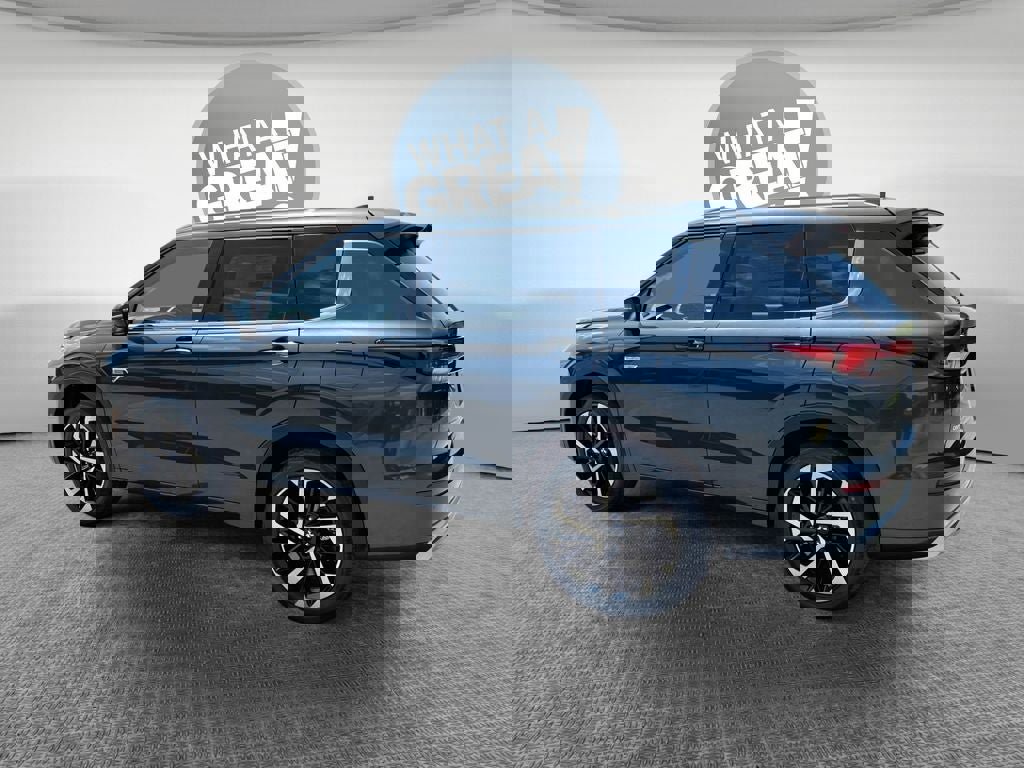 New 2025 Mitsubishi Outlander SEL image 6