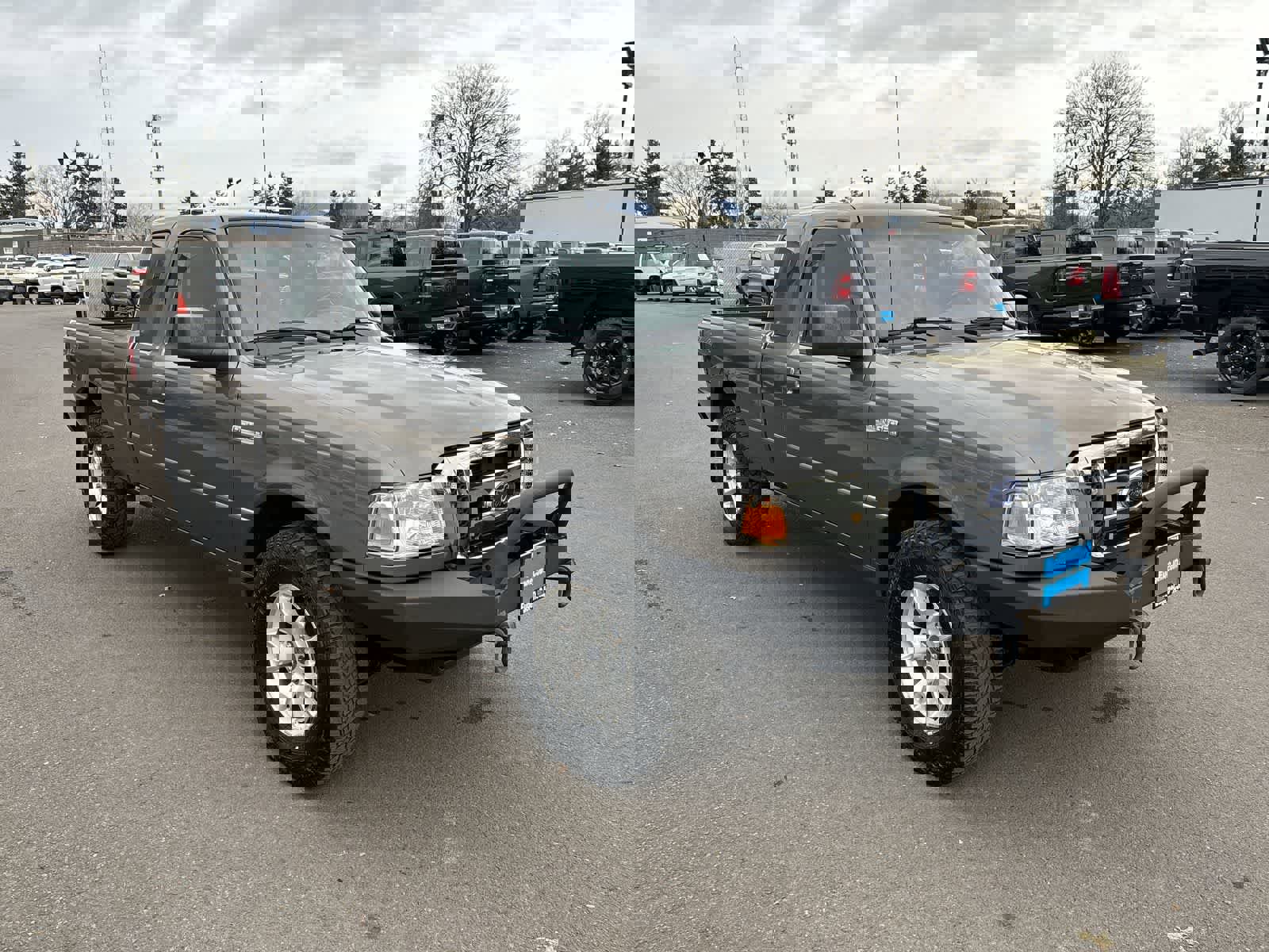 Used 2010 Ford Ranger XLT image 6