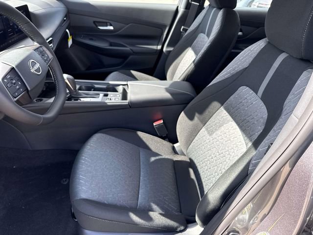 New 2026 Nissan Sentra SV w/ SV Convenience Package FWD image 19