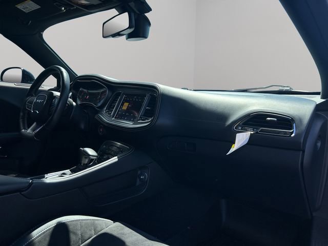 Used 2022 Dodge Challenger SRT Hellcat RWD image 38