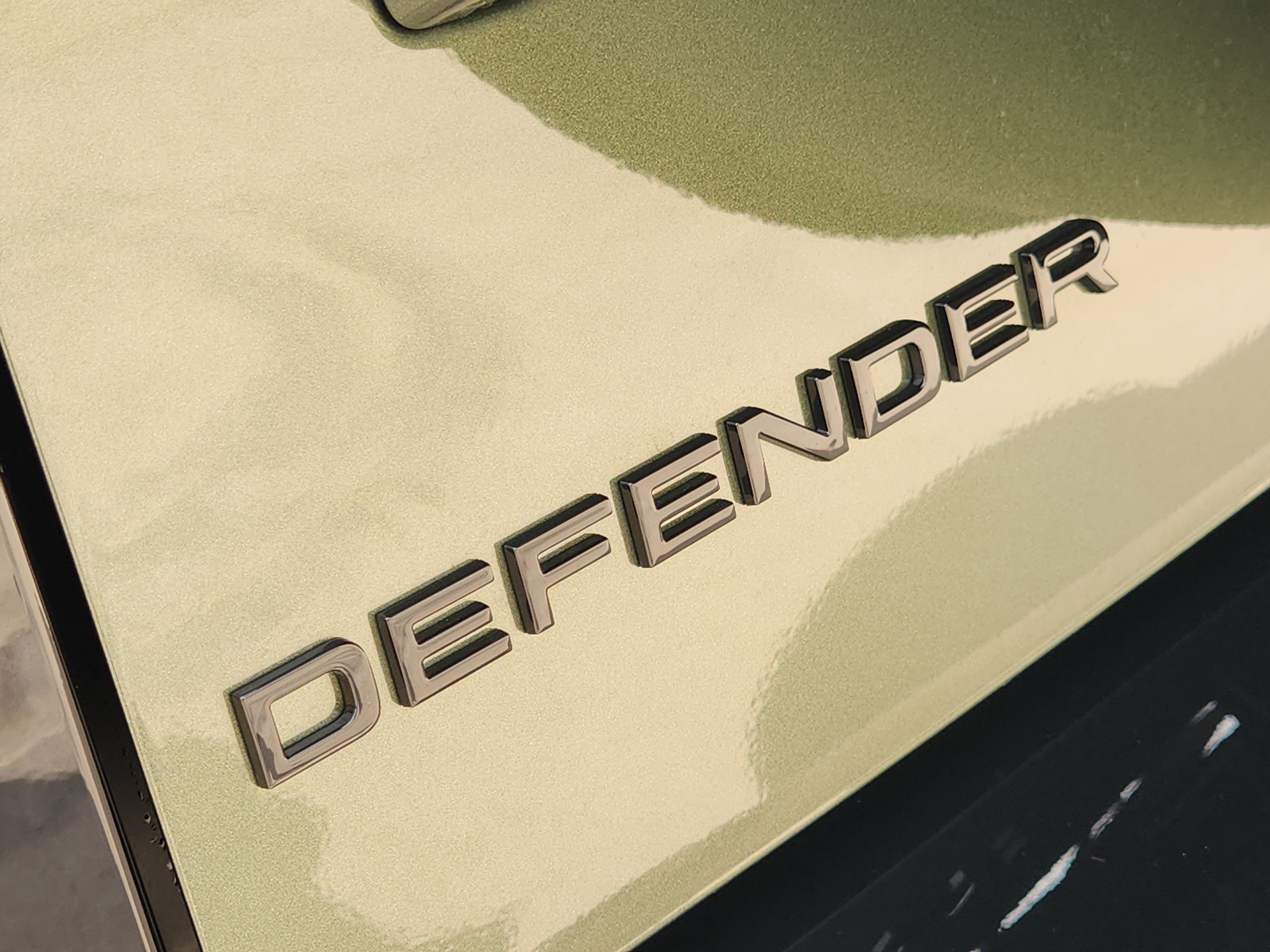 New 2026 Land Rover Defender 110 X-Dynamic SE AWD/4WD image 33