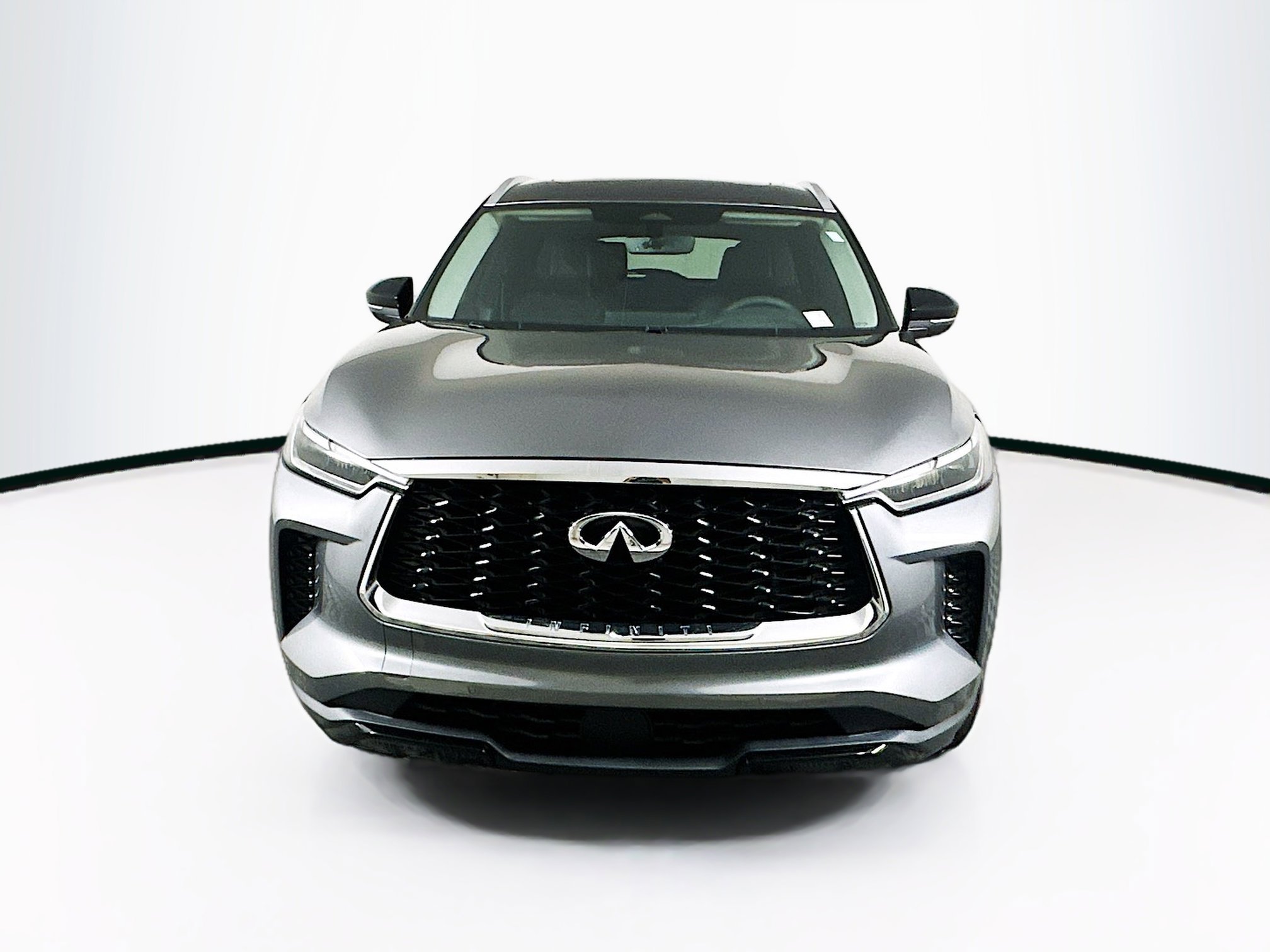 Used 2023 INFINITI QX60 Luxe w/ Cargo Package FWD image 2
