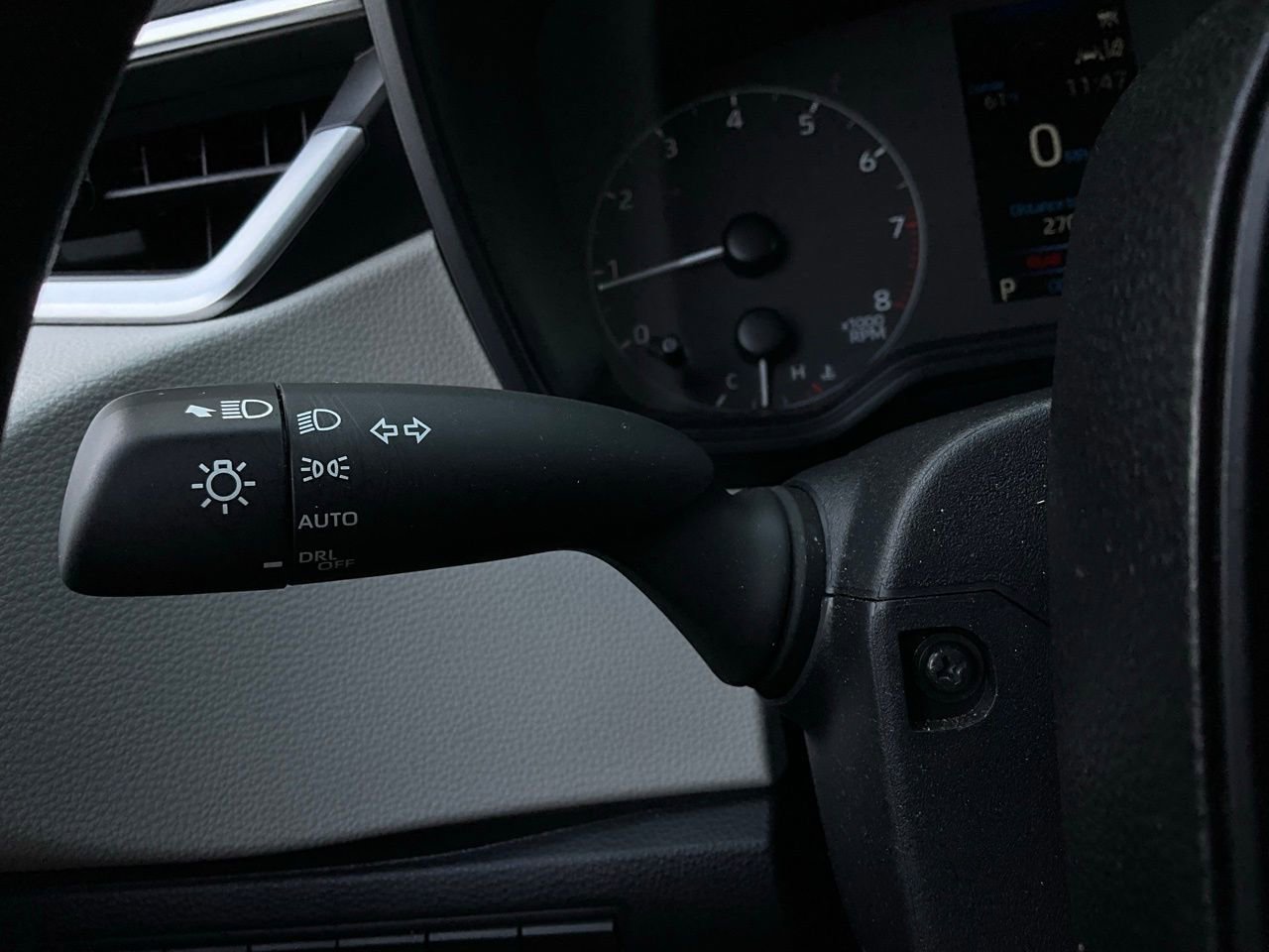 Used 2024 Toyota Corolla LE image 31