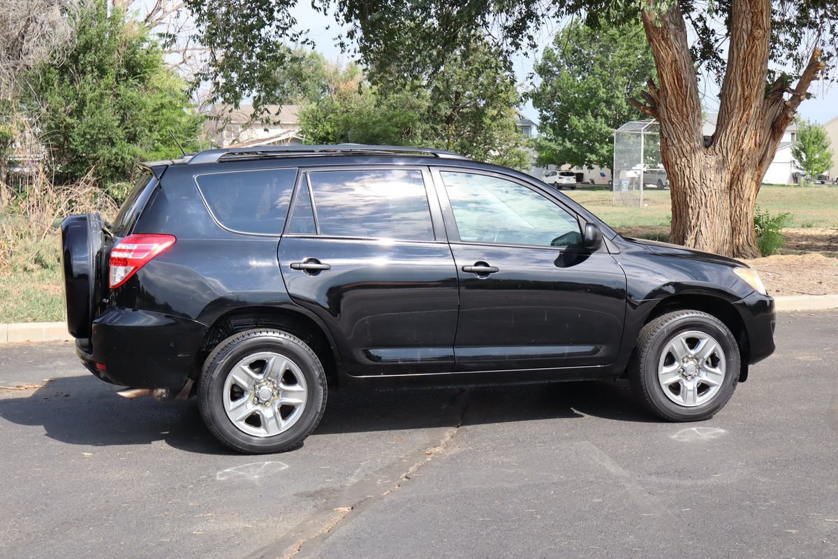 Used 2011 Toyota RAV4 4WD w/ Base L4 Extra Value Pkg image 4